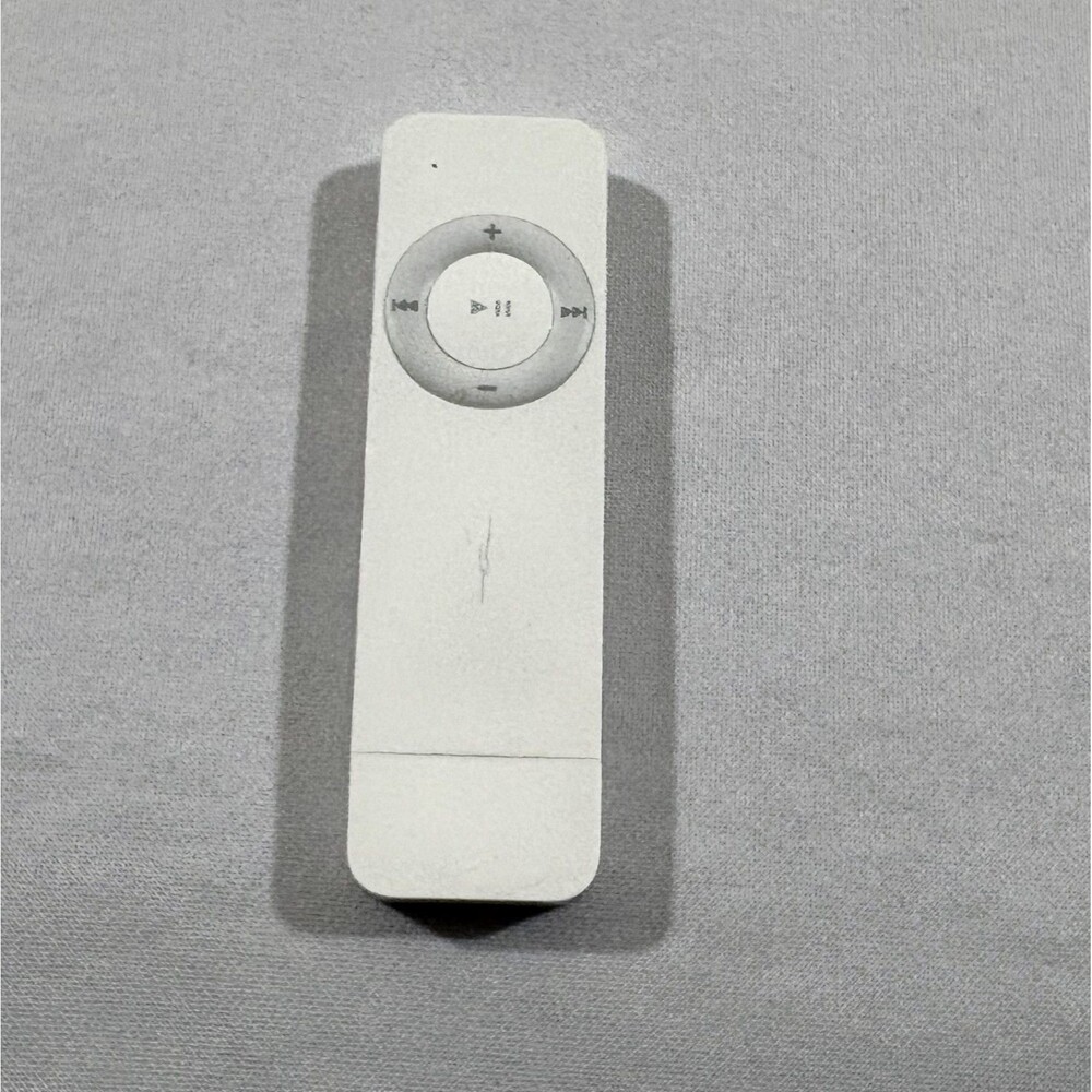 READ Apple iPod Shuffle 1st Generation 1GB White MP3 Music Player Turns on